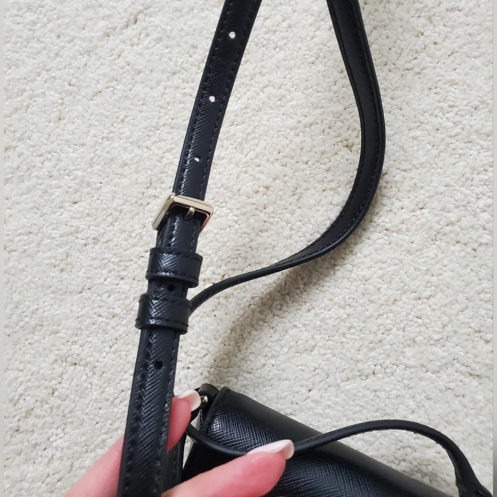 Kate Spade Staci North South Flap Phone Crossbody in Black Saffiano Leather